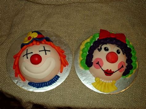 Clown Faces Clown Faces Cake Decorating Party Cakes