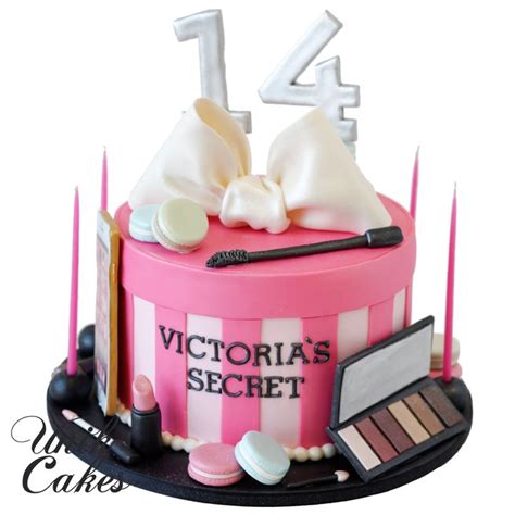 Victorias Secret Cake Victoria Secret Cake 14th Birthday Cakes 18th Birthday Cake