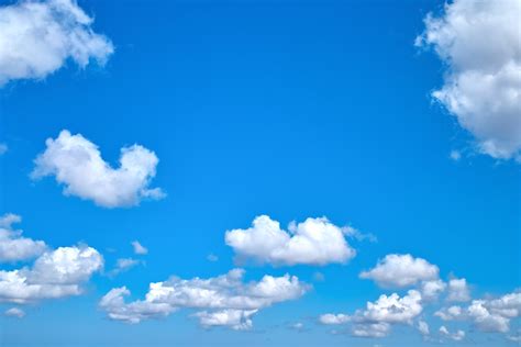 雲が連なる綺麗な青空 の画像・写真素材を無料ダウンロード（1）背景フリー素材 Beiz Images