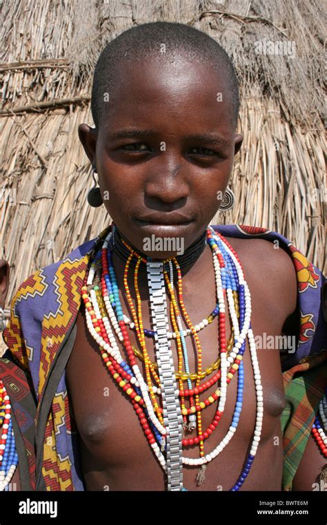Arbore Tribe Girl Omo Valley Ethiopia Stock Photo 33114780 Alamy