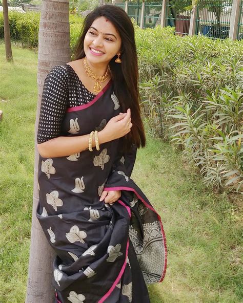 Saravanan Meenatchi Rachitha In Black Designer Saree Stills Cinehub