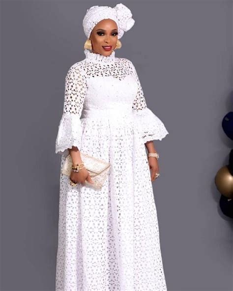 Elegant White Lace Bubu Gowns Styles For All Occasions This Christmas