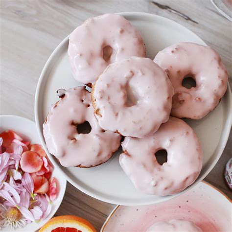 4.4 out of 5 stars 23. Gluten-Free Baked Honey Donuts With A Blood Orange Glaze ...