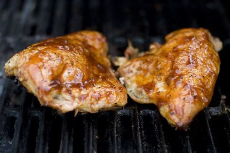 Whip up this healthy grilled chicken breast recipe on the grill with your favorite bbq sauce! Barbeque Chicken on a Gas Grill | Grilling Companion