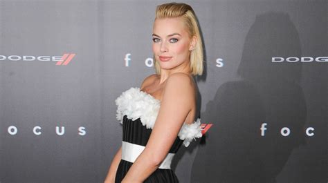 Margot Robbies Alleged Weight Loss Expectations Are Insane