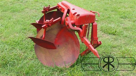 Retro Row Crop One Point Fast Hitch F 151 2 Pan Disc Turning Plow