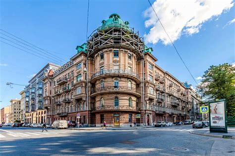 St petersburg apartments for rent in the city center: Dernov Apartment House in St. Petersburg, Russia