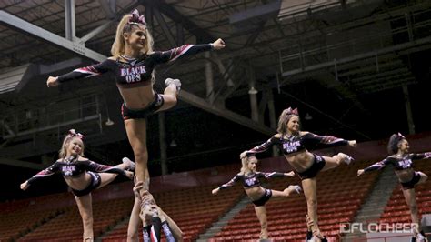 moments we loved from woodlands elite flocheer