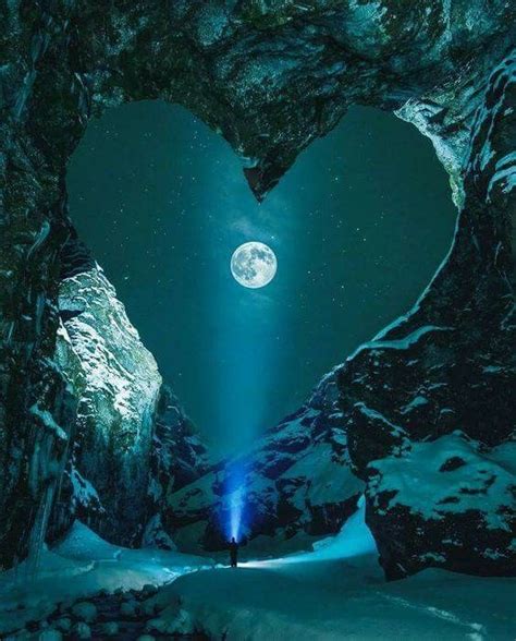 Wow Love This Heart In Nature Beautiful Moon Nature Photography