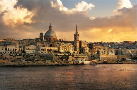 Valletta Skyline Waterfront At Sunset Malta Matochresebloggen