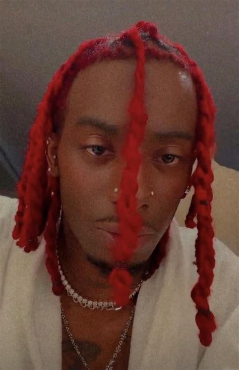 why do cartis red dreads look like long hot cheetos : r/playboicarti