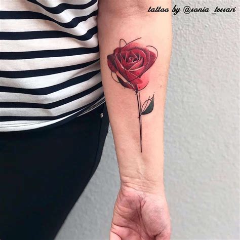 Il Significato Delle Rose Nei Tatuaggi Immagini Idee E Consigli