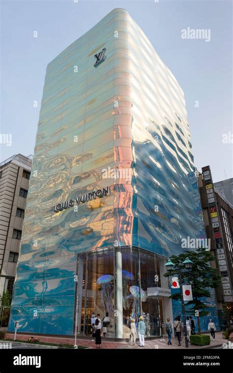 Louis Vuitton Namiki Store In Ginza Tokyo Japan Stock Photo Alamy