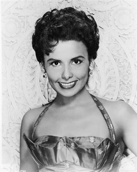 Lena Horne Singer Actress And Icon Has Died At Age Of 92 The Two