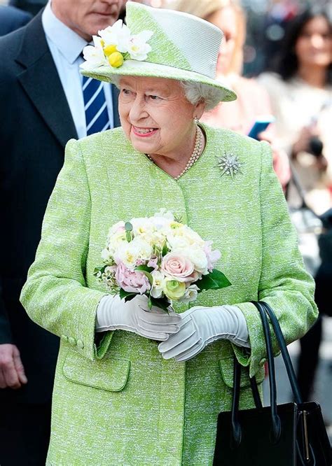 Heres Why Queen Elizabeth Celebrates Two Birthdays Every Year Reader