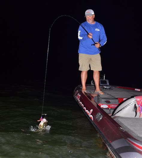 Bass Fishing At Night Tips And Tactics Great Days Outdoors