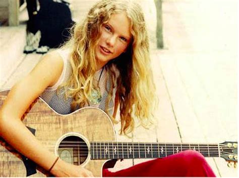 21 Rare Pictures Of Taylor Swift Before Fame Viralwalrus