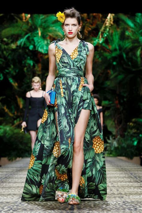 Tropical Prints And Bright Color Pairings Took Over Milan Fashion Week