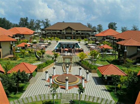 Découvrez 23 photos et vidéos de monuments, hôtels et attractions prises par des membres tripadvisor à tok bali. Tok Aman Bali Beach Resort in Pasir Puteh, Kelantan | Bali ...