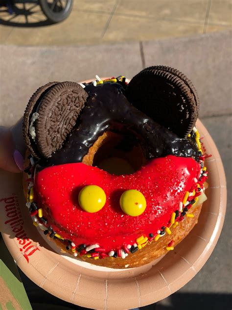 Mickey Donut By Ihrtdsny Disneyland Mousewait Food Disney Food Disneyland Food