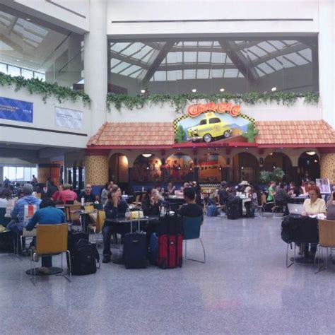 Terminal C Food Court Airport Food Court In Newark