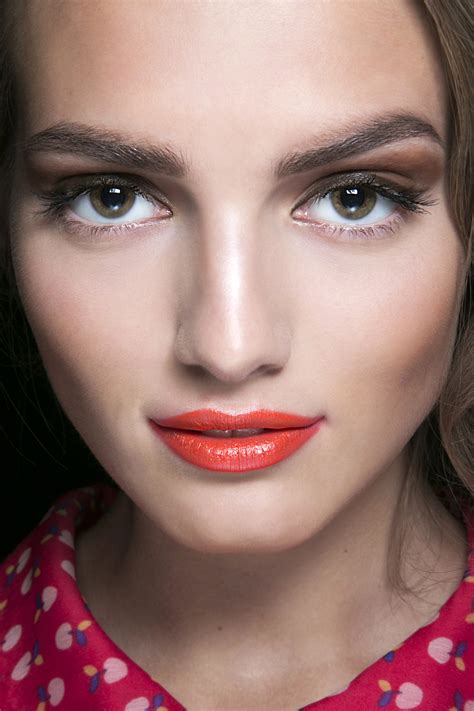 15 Reasons Why Lipstick Can Turn Your Whole Day Around Stylecaster