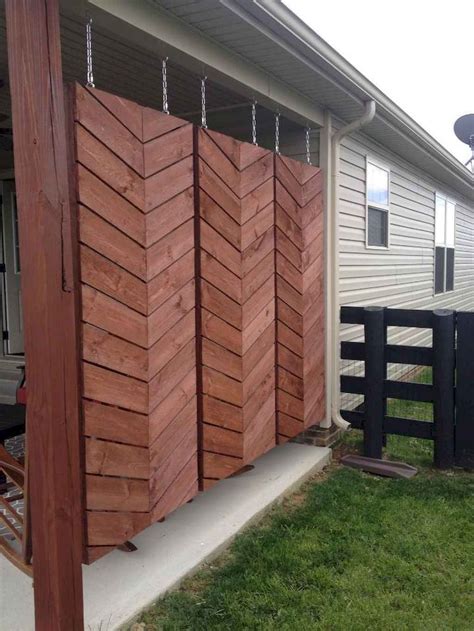 70 Gorgeous Backyard Privacy Fence Decor Ideas On A Budget 62