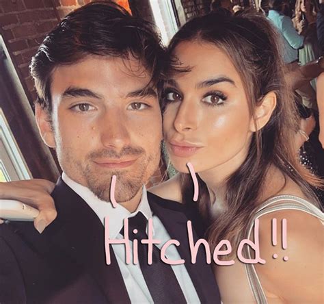 bachelor nation s ashley iaconetti and jared haibon are married all the details here perez hilton