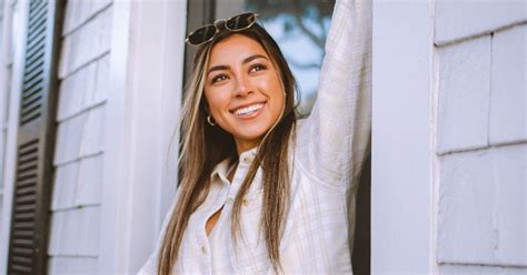 Life As A Christian Influencer With Jeanine Amapola War Cry