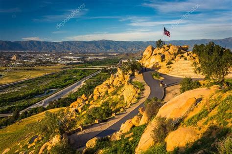 View Of Trails And An American Flag At Mount Rubidoux Park In R ⬇