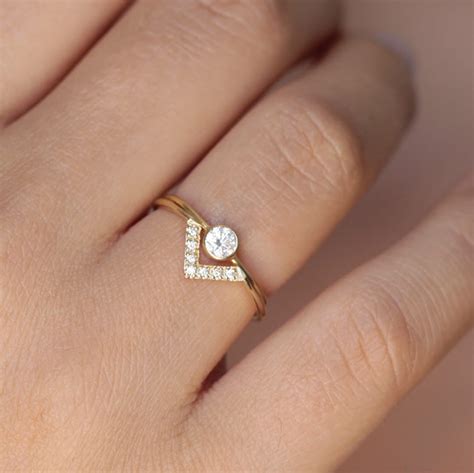Simple Wedding Ring Set Bespoke Engagement Ring Minimalist Etsy