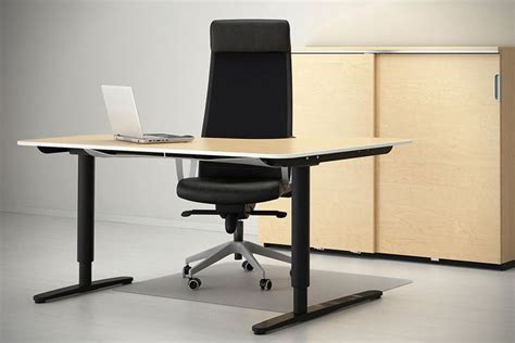 Ikeas New Desk Goes From Sit To Stand With The Push Of A Button Best