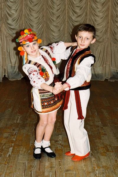 Ukrainians Traditional Dance Outfits—photos Vogue