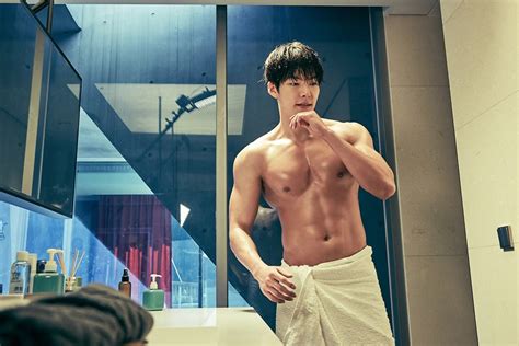 Lee Jong Suk I Would Like To Go Shirtless Like Kim Woo Bin Too