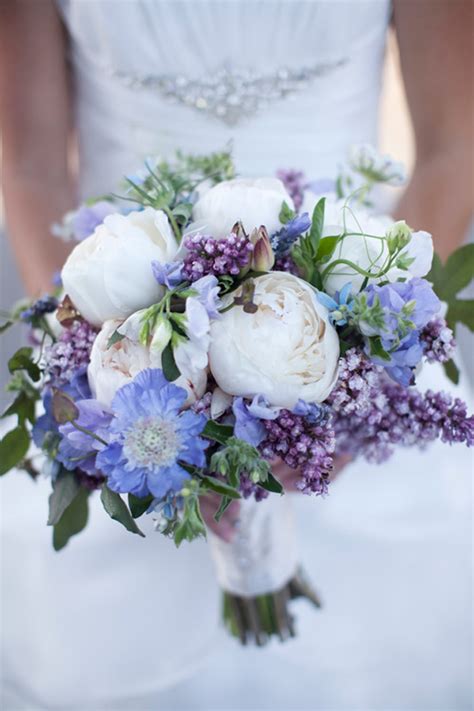 Maybe you would like to learn more about one of these? 25 Stunning Wedding Bouquets - Part 6 - Belle The Magazine