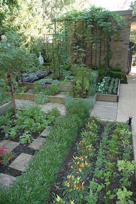 30 Awesome Small Vegetable Garden Ideas On A Budget - Page 2 of 30
