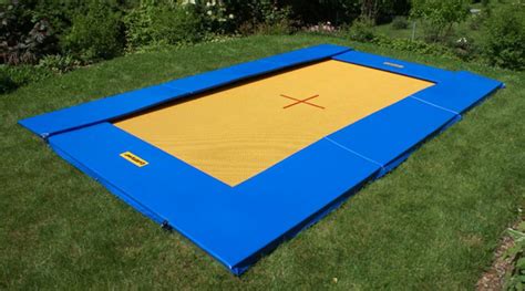 We did not find results for: Bodentrampolin im Garten: Was ist beim Kauf und Einbau zu ...