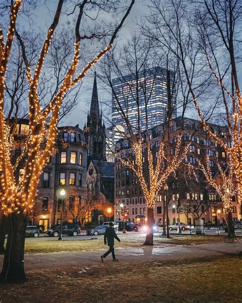 Christmastime In Boston ~ Holiday Inspiration And 𝒲𝑒𝑒𝓀𝑒𝓃𝒹 𝐹𝒶𝓋𝑜𝓇𝒾𝓉𝑒𝓈