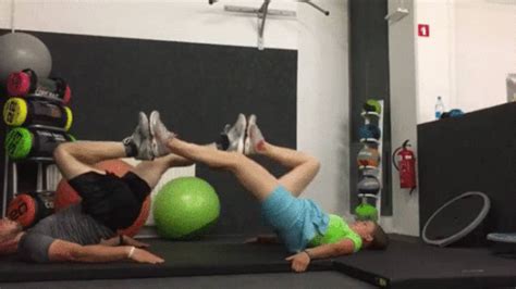 Tumblrodds7mekiz1uuut6fo11280 550×309 Ball Exercises Workout