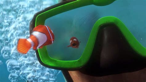 Cartoon Finding Nemo Diver