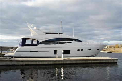 2013 Princess 72 Motor Yacht Power Boat For Sale