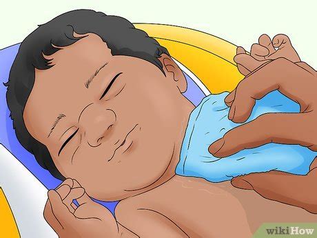 5 Ways To Bathe A Newborn WikiHow Mom