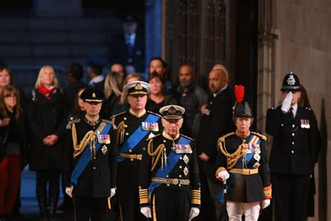 Queen Elizabeths Children Stand Guard Around Her Coffin In Somber Vigil