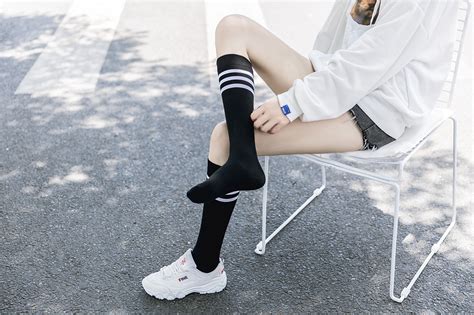 Japanese Young Girl High School Knee High Tube Socks Buy Young Girls