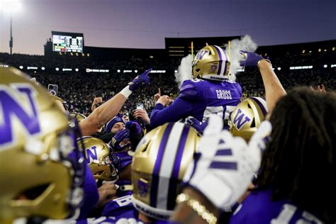 Washington Kicker Grady Gross Surprised With Scholarship After Hitting