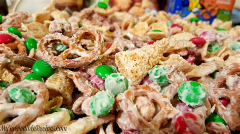 For more ideas, check out my pinterest boards. Christmas Reindeer Crack!