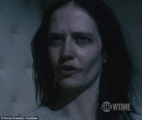 Penny Dreadfuls Eva Green Issues Warning From Padded Cell In Sneak