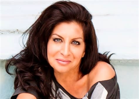 Tammy Pescatelli At Chicago Improv Official