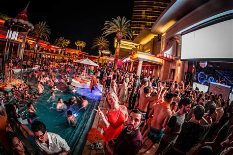 Encore Beach Club Makes A Rousing Early Season Debut Las Vegas Weekly