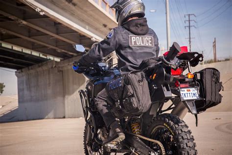 Meet The Africa Twin Police Bike Build By Roland Sands Despre